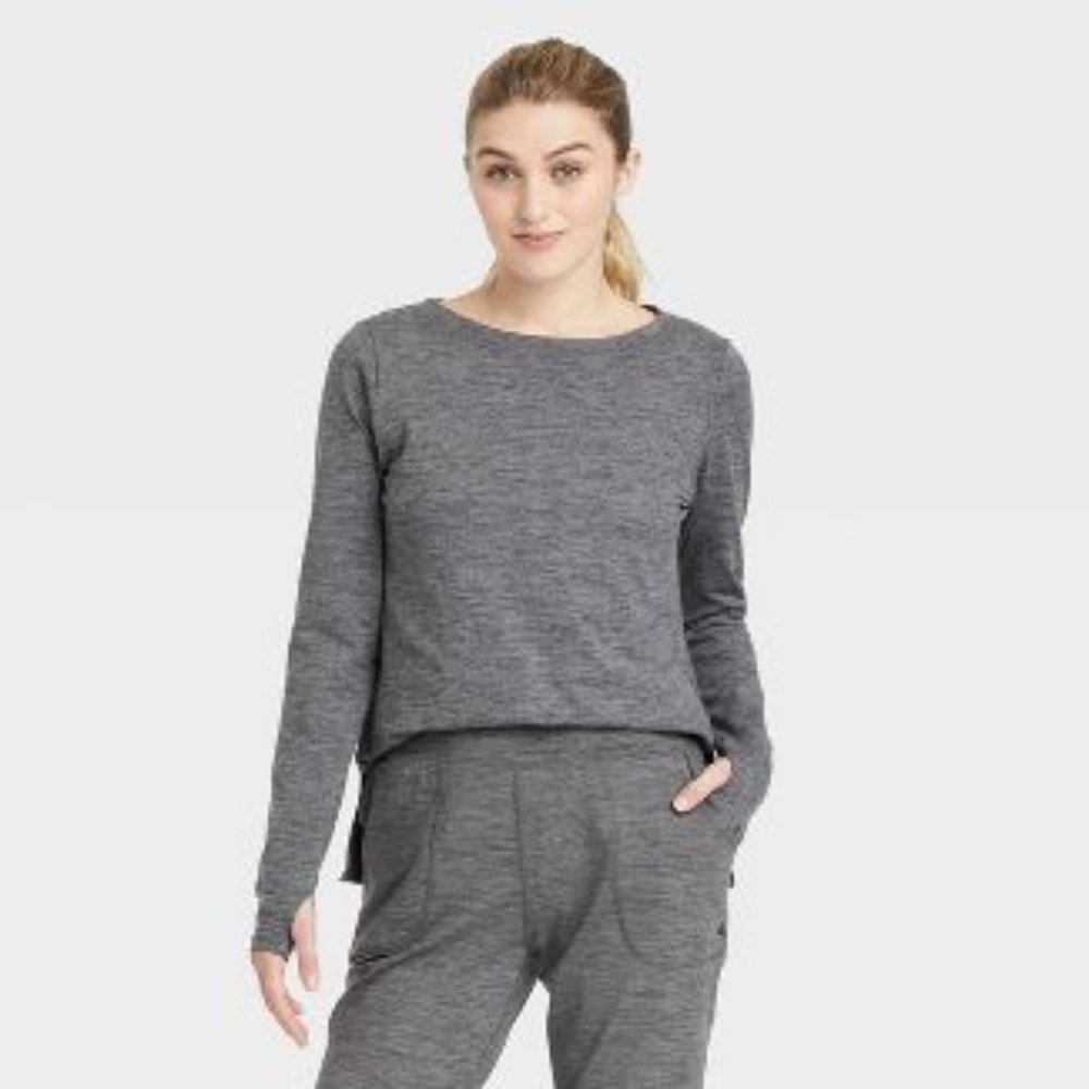 NEW Heather Gray Sz XS Soft Stretchy Relaxed Fit Athletic Thumbhole Shirt